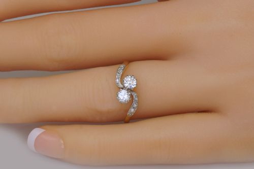 DIAMOND 2 STONE TWIST RING ANTIQUE EDWARDIAN TOI MOI ENGAGEMENT RING CIRCA1910 - ADDITIONAL PHOTO 8