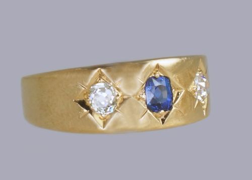 fig 2. Antique 18ct Gold Sapphire & Old Mine Cut Diamond Trilogy Gypsy Ring Circa 1900