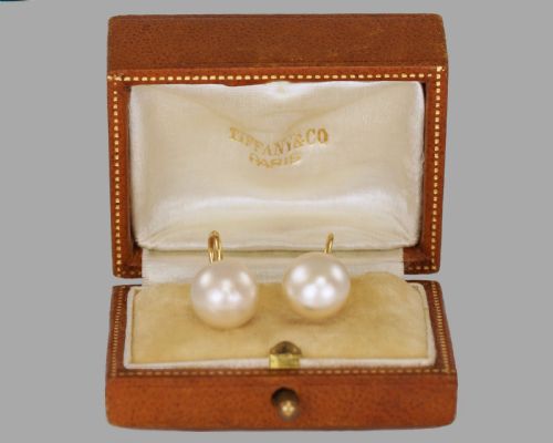 fig 4. Vintage 18ct Gold Pearl Earrings With Tiffany & Co.Antique Leather Box circa 1950