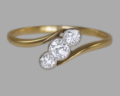 antique 18ct gold old cut diamond trilogy ring vintage art deco 1920s twist ring - CATEGORY: ANTIQUE JEWELLERY - DATED 1920