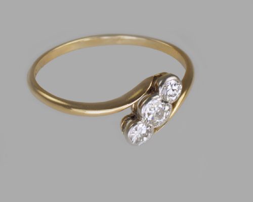 ANTIQUE 18CT GOLD OLD CUT DIAMOND TRILOGY RING VINTAGE ART DECO 1920S TWIST RING - ADDITIONAL PHOTO 6