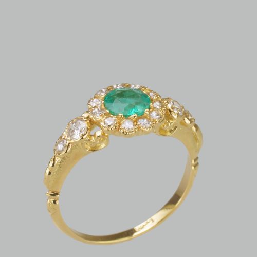 VICTORIAN EMERALD OLD CUT DIAMOND 18CT GOLD ANTIQUE CLUSTER RING CIRCA 1890 - ADDITIONAL PHOTO 3