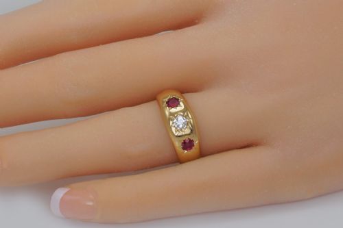 EDWARDIAN RUBY OLD CUT DIAMOND 18CT GOLD ANTIQUE RING HALLMARKED CHESTER 1905 - ADDITIONAL PHOTO 5