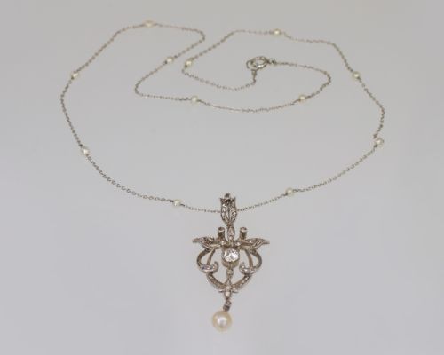 fig 4. Edwardian Diamond & Pearl Lavaliere Pendant Platinum Antique Art Nouveau Necklace