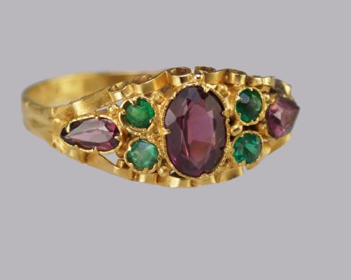 fig 4. Victorian Garnet & Emerald English Ornate 12ct Gold Antique Ring Hallmarked 1873