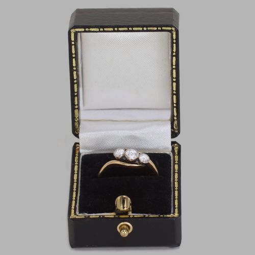 ART DECO TRILOGY RING ANTIQUE 090CT OLD CUT DIAMOND 18CT GOLD 1920'S TWIST RING - ADDITIONAL PHOTO 8