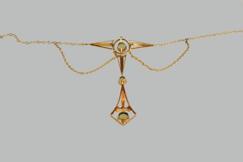 ART DECO PERIDOT PEARL NECKLACE 15CT GOLD ANTIQUE EDWARDIAN NECKLACE CIRCA 1915 - ADDITIONAL PHOTO 8