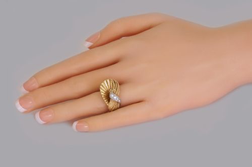 VINTAGE KUTCHINSKY DIAMOND RING 18CT GOLD DRESS RING LONDON 1960'S COCKTAIL RING - ADDITIONAL PHOTO 2