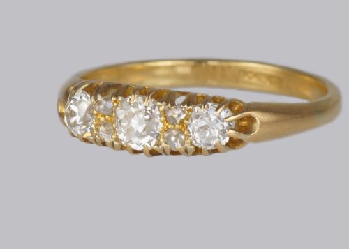 OLD MINE CUT ROSE CUT DIAMOND TRILOGY RING VINTAGE 18CT GOLD ENGAGEMENT RING - ADDITIONAL PHOTO 3