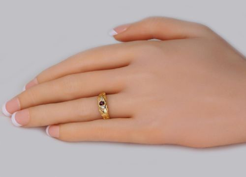 ANTIQUE 18CT GOLD RUBY OLD CUT DIAMOND RING VICTORIAN TRILOGY RING CIRCA 1900 - ADDITIONAL PHOTO 8