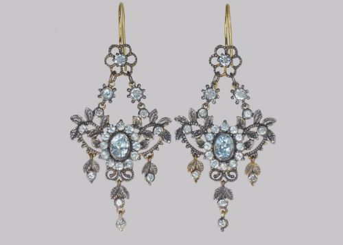 victorian topaz chandelier dangle earrings antique 2 12 drop earrings circa 1890 - CATEGORY: ANTIQUE JEWELLERY - DATED VICTORIAN