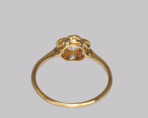 EDWARDIAN DIAMOND CLUSTER RING 1920S 18CT GOLD 065CT OLD CUT DIAMOND ANTIQUE DAISY RING - ADDITIONAL PHOTO 10