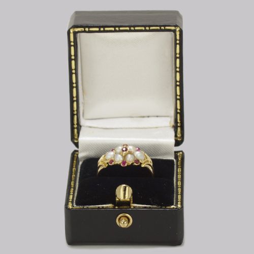 VICTORIAN RUBY PEARL RING ANTIQUE 18CT GOLD CLUSTER RING CIRCA 1880 - ADDITIONAL PHOTO 6
