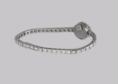 JAEGERLECOULTRE DIAMOND BRACELET WATCH LADIES VINTAGE 18CT GOLD 1950'S WATCH - ADDITIONAL PHOTO 4