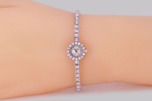 JAEGERLECOULTRE DIAMOND BRACELET WATCH LADIES VINTAGE 18CT GOLD 1950'S WATCH - ADDITIONAL PHOTO 10