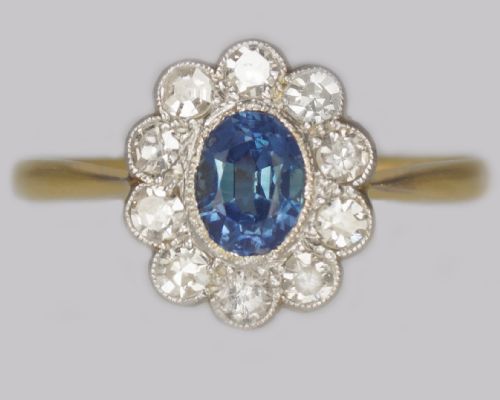 vintage sapphire diamond cluster ring antique 18ct gold engagement ring - CATEGORY: ANTIQUE JEWELLERY - DATED 1930