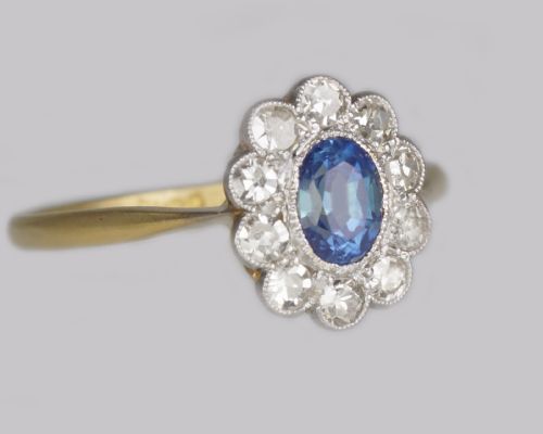 VINTAGE SAPPHIRE DIAMOND CLUSTER RING ANTIQUE 18CT GOLD ENGAGEMENT RING - ADDITIONAL PHOTO 3
