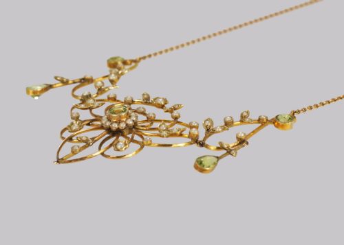 fig 4. Antique Peridot & Seed Pearl Necklace Edwardian 9ct Gold Floral Scroll Necklace