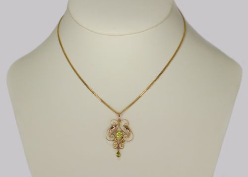 ART NOUVEAU PERIDOT PENDANT ANTIQUE 9CT GOLD PENDANT CHAIN EDWARDIAN NECKLACE - ADDITIONAL PHOTO 1