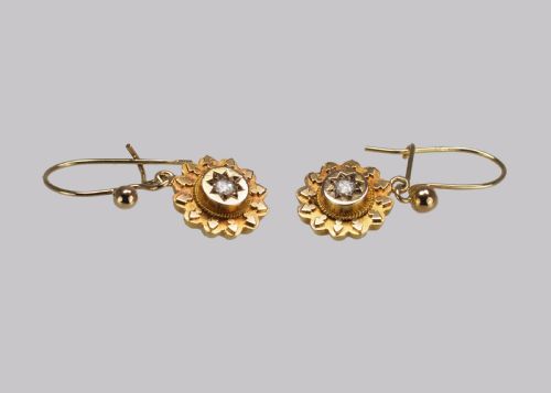 ANTIQUE 15CT GOLD DIAMOND VICTORIAN DROP HOOK ETRUSCAN REVIVAL EARRINGS CIRCA 18701890 - ADDITIONAL PHOTO 6