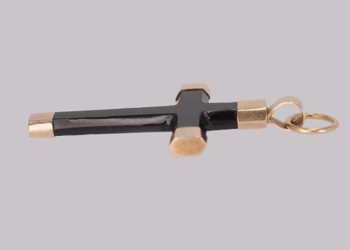 ANTIQUE ONYX CRUCIFIX PENDANT 18CT GOLD VICTORIAN BLACK ONYX CROSS CIRCA 1890 - ADDITIONAL PHOTO 2