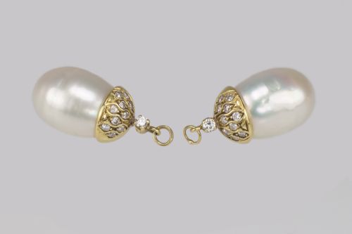 VINTAGE DIAMOND PEARL DROP EARRINGS 1950S 18CT GOLD 35 CARAT DIAMOND EARRINGS - ADDITIONAL PHOTO 3
