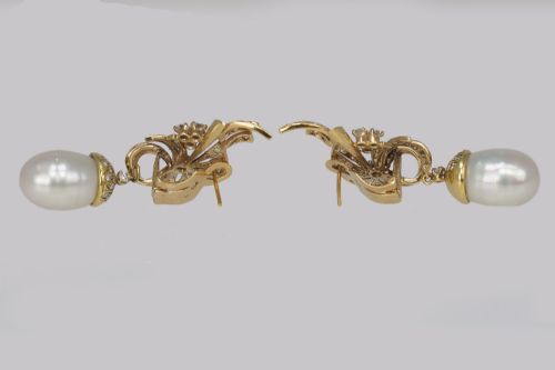 VINTAGE DIAMOND PEARL DROP EARRINGS 1950S 18CT GOLD 35 CARAT DIAMOND EARRINGS - ADDITIONAL PHOTO 6