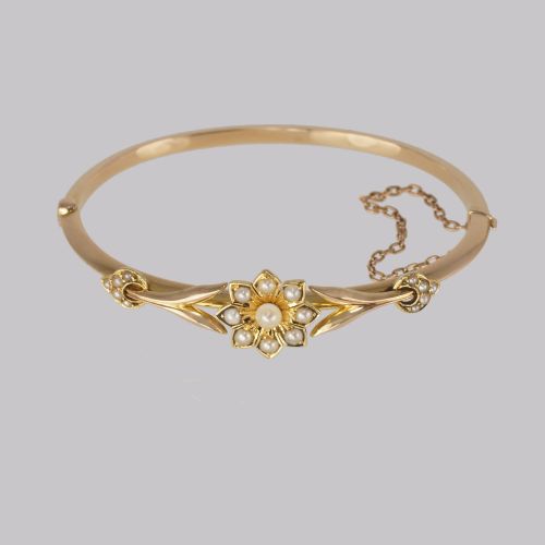BELLE EPOQUE 15CT GOLD PEARL BANGLE EDWARDIAN ANTIQUE PEARL BRACELET CIRCA 1905 - ADDITIONAL PHOTO 2