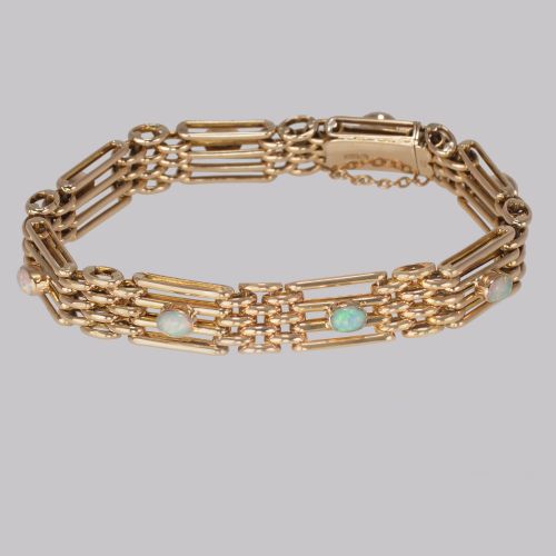 antique opal bracelet 9ct gold victorian gatelink bracelet circa 1890 - CATEGORY: ANTIQUE JEWELLERY - DATED VICTORIAN