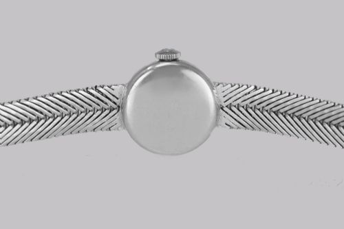 OMEGA DIAMOND BRACELET WATCH 18CT WHITE GOLD LADIES VINTAGE 1960S MANUAL WATCH - ADDITIONAL PHOTO 11