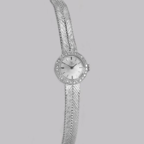 OMEGA DIAMOND BRACELET WATCH 18CT WHITE GOLD LADIES VINTAGE 1960S MANUAL WATCH - ADDITIONAL PHOTO 14