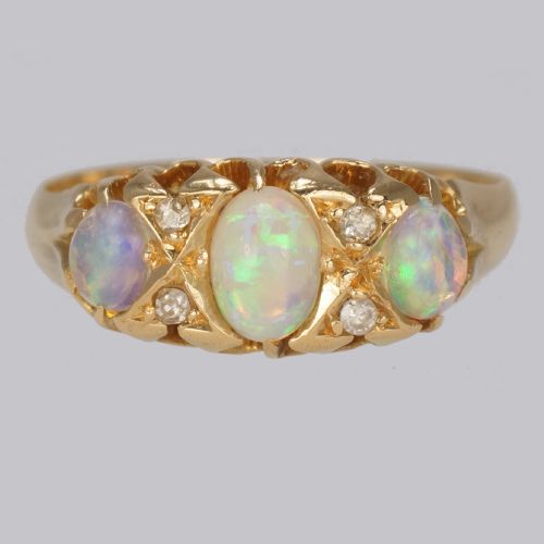 antique opal old cut diamond 18ct gold vintage trilogy ring hallmarked 1917 - CATEGORY: ANTIQUE JEWELLERY - DATED EDWARDIAN