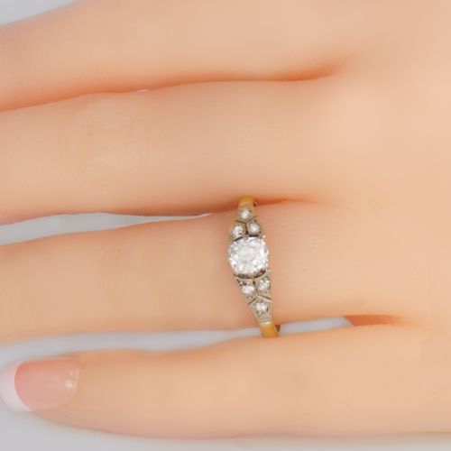 ANTIQUE SOLITAIRE RING 075CT OLD EUROPEAN CUT DIAMOND 18CT GOLD EDWARDIAN RING - ADDITIONAL PHOTO 1