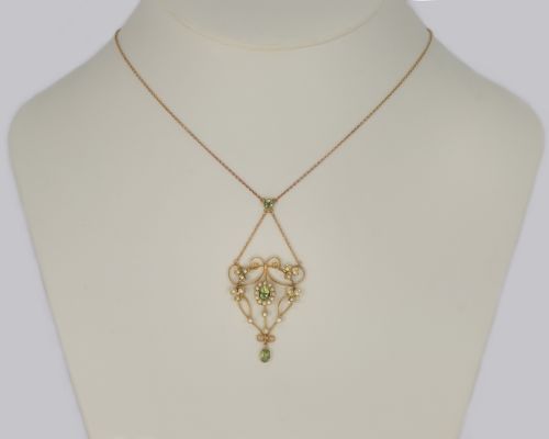 EDWARDIAN PERIDOT SEED PEARL NECKLACE ANTIQUE 9CT GOLD FLORAL SCROLL NECKLACE - ADDITIONAL PHOTO 1