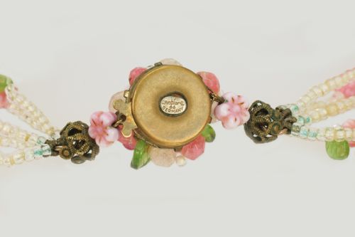 VINTAGE CHRISTIAN DIOR FLORAL NECKLACE 1960S LUCITE NECKLACE WITH ORIGINAL BOX - ADDITIONAL PHOTO 5