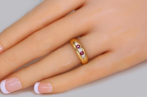 VICTORIAN RUBY OLD CUT DIAMOND GYPSY RING ANTIQUE 18CT GOLD RING HALLMARKED CHESTER 1884 - ADDITIONAL PHOTO 1
