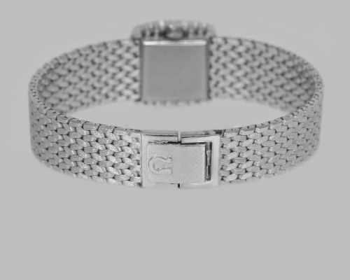 VINTAGE OMEGA DIAMOND BRACELET WATCH LADIES 9CT GOLD 1960'S 120CT DIAMOND WATCH - ADDITIONAL PHOTO 2