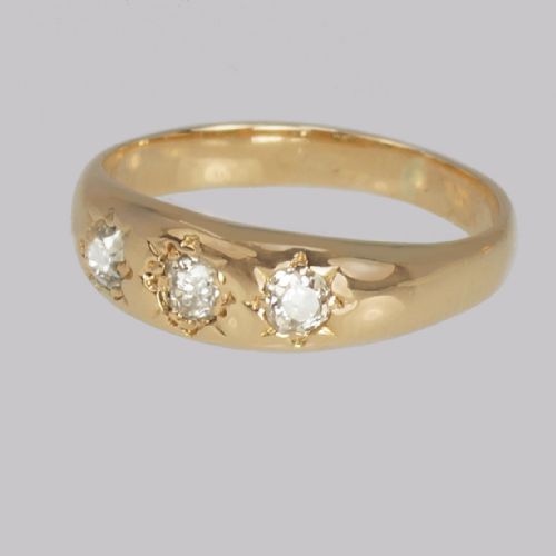 ANTIQUE DIAMOND TRILOGY RING 18CT GOLD EDWARDIAN THREE STONE DIAMOND GYPSY RING - ADDITIONAL PHOTO 2