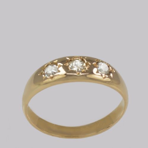 ANTIQUE DIAMOND TRILOGY RING 18CT GOLD EDWARDIAN THREE STONE DIAMOND GYPSY RING - ADDITIONAL PHOTO 4