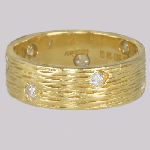VINTAGE KUTCHINSKY DIAMOND RING 18CT GOLD TEXTURED ENGAGEMENT RING LONDON 1960'S - ADDITIONAL PHOTO 1