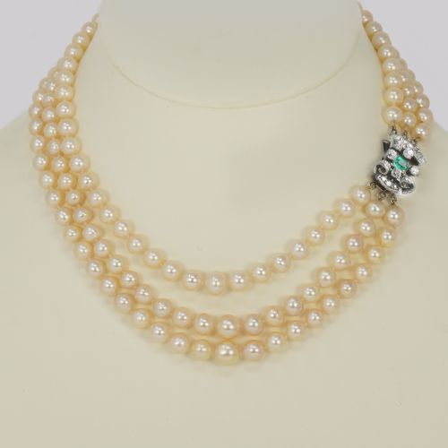 fig 1. Vintage Pearl Necklace with 1.00ct Diamond Emerald Clasp 3 Strand 1940's Pearl Choker