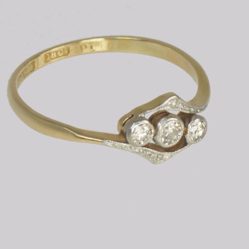 ANTIQUE DIAMOND TRILOGY RING 18CT GOLD VINTAGE OLD CUT DIAMOND THREE STONE EDWARDIAN ENGAGEMENT RING - ADDITIONAL PHOTO 4
