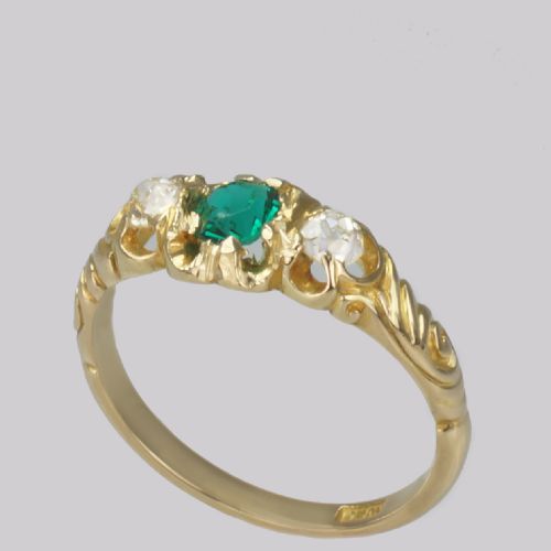 ANTIQUE OLD CUT DIAMOND EMERALD COLOURED TRILOGY RING 18CT GOLD VICTORIAN RING - ADDITIONAL PHOTO 2