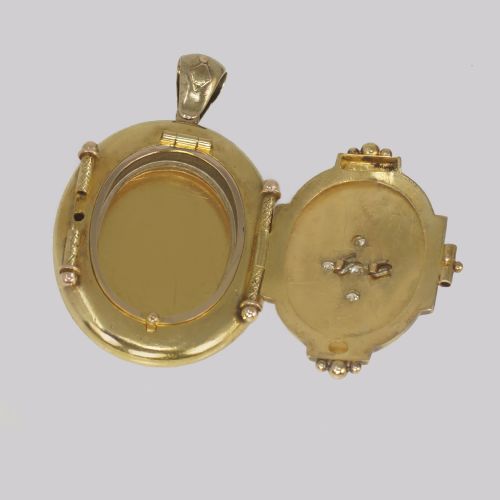 VICTORIAN OLD CUT DIAMOND PEARL LOCKET 18CT GOLD STAR MOTIF PHOTO LOCKET - ADDITIONAL PHOTO 3
