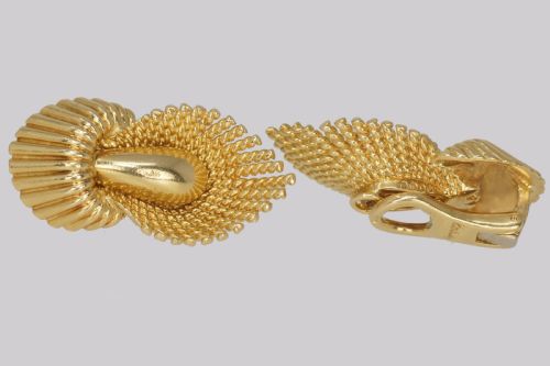 VINTAGE KUTCHINSKY EARRINGS 1960'S 18CT GOLD ABSTRACT FLORAL KUTCHINSKY EAR CLIPS LONDON 1962 - ADDITIONAL PHOTO 3