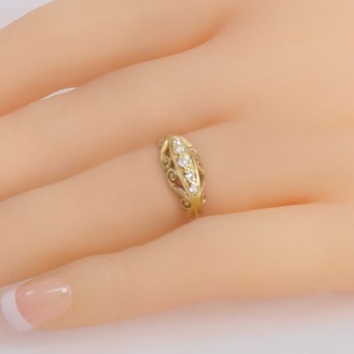 VICTORIAN 18CT GOLD OLD CUT DIAMOND RING FIVE STONE ANTIQUE ENGAGEMENT RING - ADDITIONAL PHOTO 1
