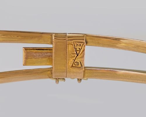EDWARDIAN PEARL BANGLE 9CT GOLD ANTIQUE SPLIT PEARL FLORAL BRACELET CIRCA 1910 - ADDITIONAL PHOTO 8