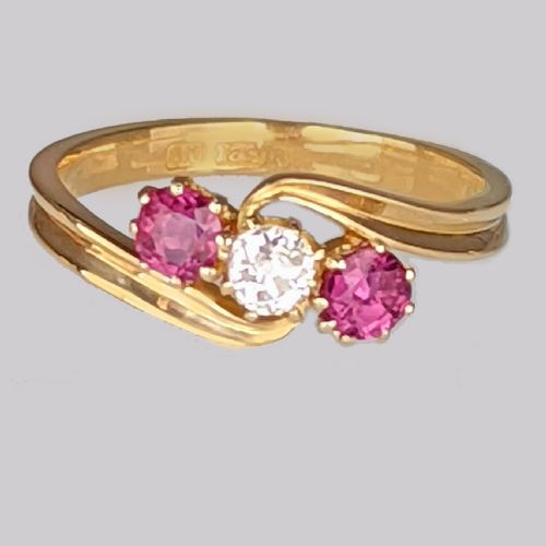 vintage ruby diamond trilogy ring 18ct gold old cut diamond 1950's twist ring - CATEGORY: ANTIQUE JEWELLERY - DATED 1950
