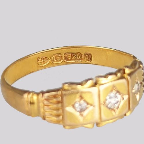 VICTORIAN DIAMOND GYPSY RING ANTIQUE 15CT GOLD TRILOGY ENGAGEMENT RING CHESTER 1894 - ADDITIONAL PHOTO 4