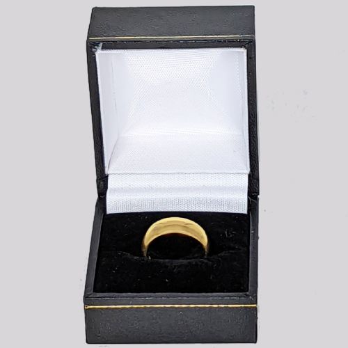 VINTAGE WEDDING RING HALLMARKED 22CT BIRMINGHAM 1942 71 GRAMS 65MM WIDE D SHAPED BAND - ADDITIONAL PHOTO 4